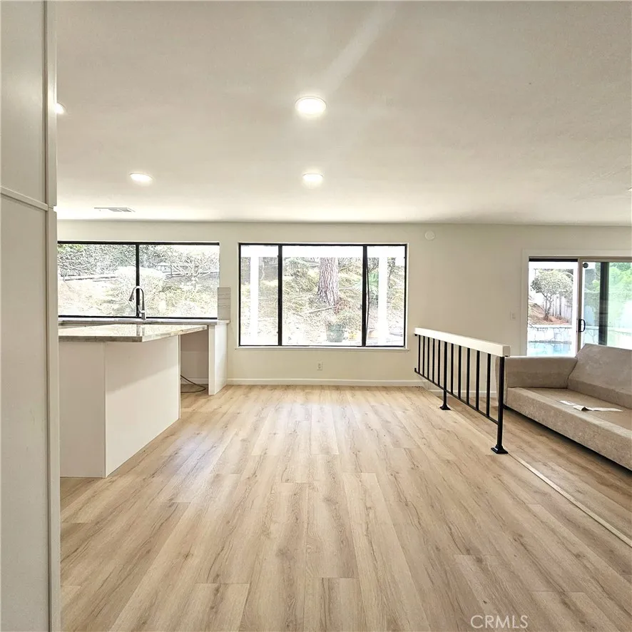 289 S Solomon Anaheim, CA 92807
