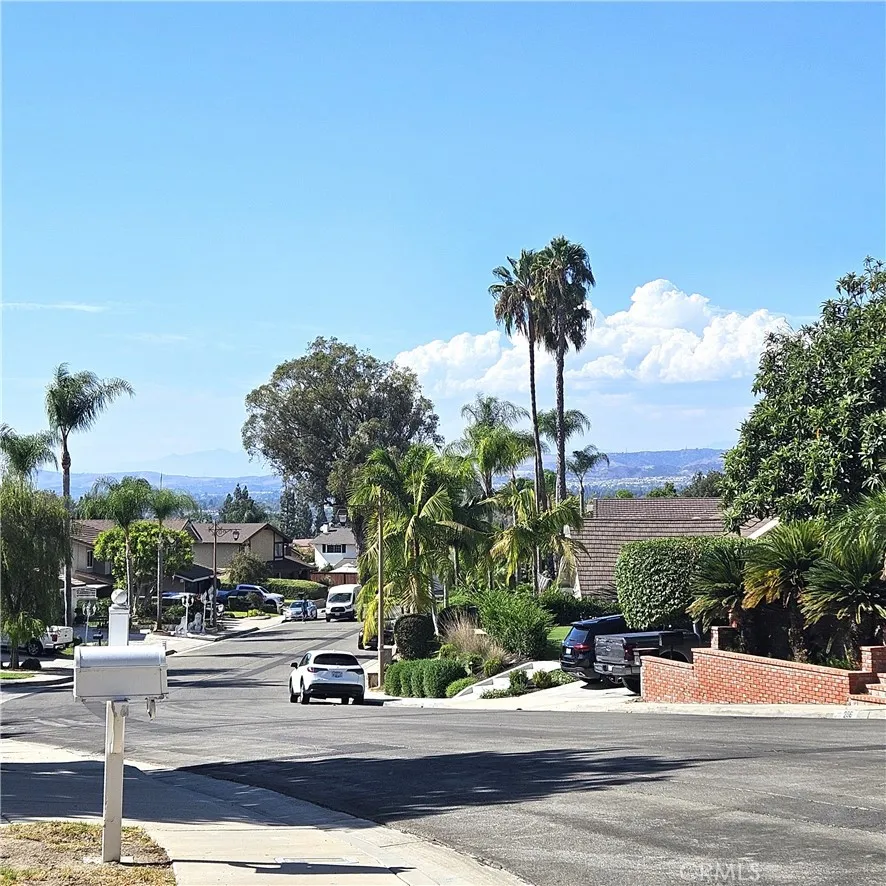289 S Solomon Anaheim, CA 92807