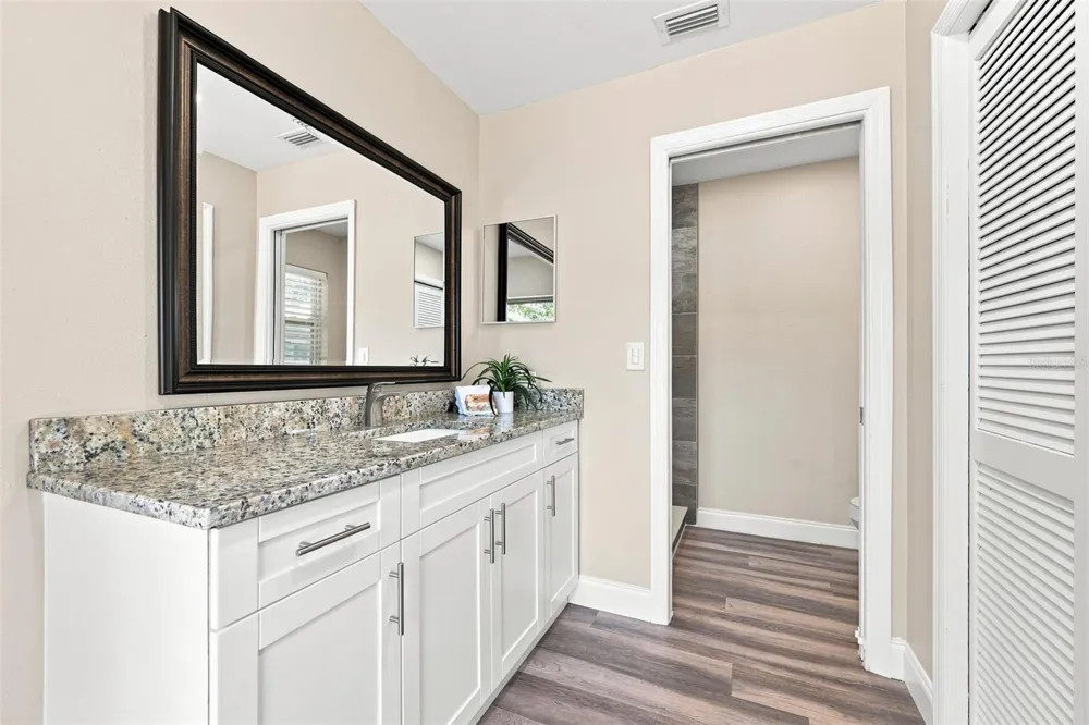 3276 FOX HILL DRIVE Clearwater, FL 33761