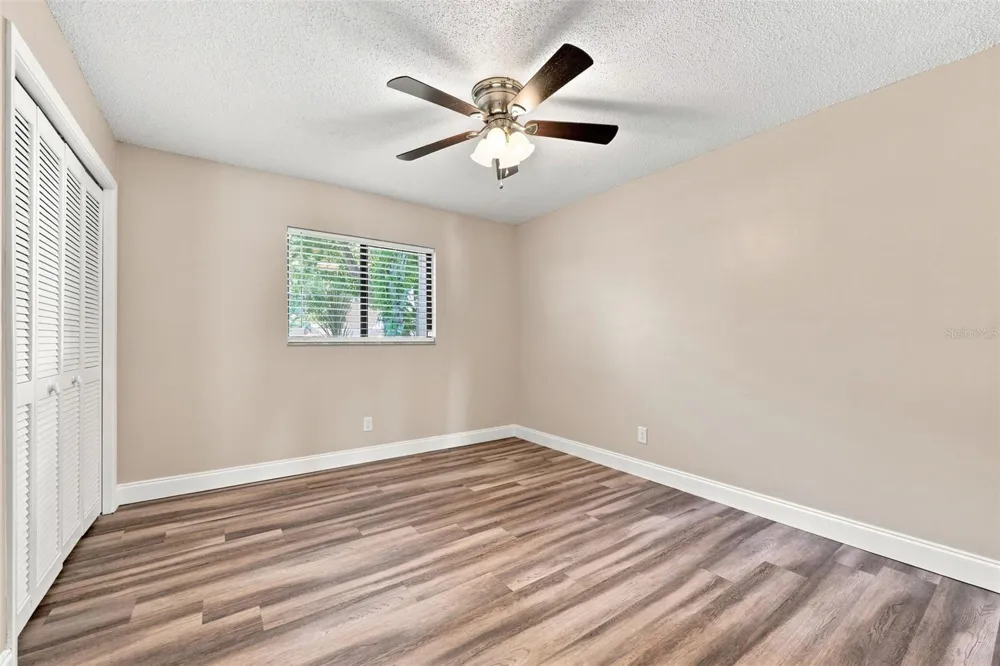 3276 FOX HILL DRIVE Clearwater, FL 33761