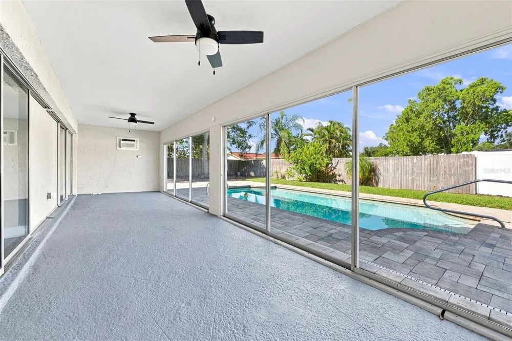 3276 FOX HILL DRIVE Clearwater, FL 33761