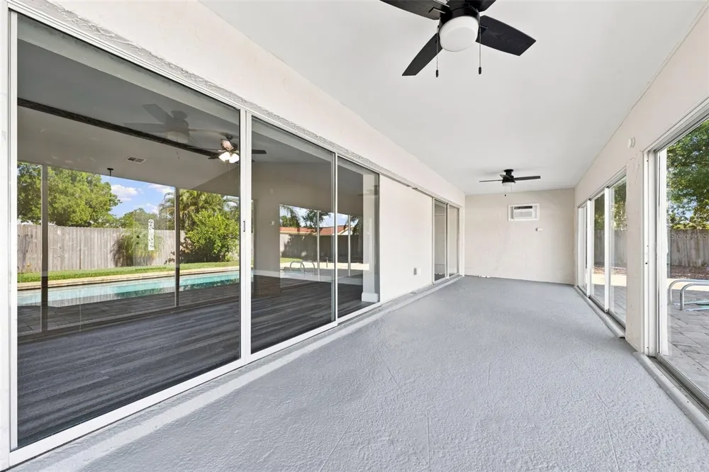 3276 FOX HILL DRIVE Clearwater, FL 33761