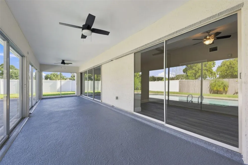 3276 FOX HILL DRIVE Clearwater, FL 33761