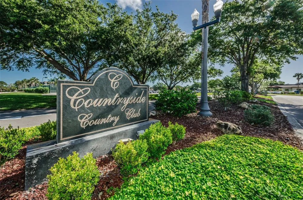 3276 FOX HILL DRIVE Clearwater, FL 33761
