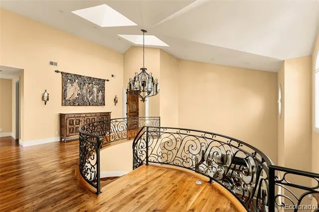 350 Eudora Street Denver, CO 80220