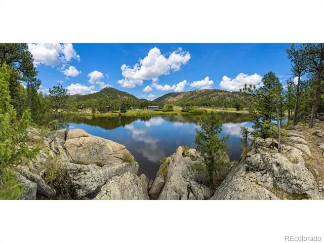 745 Hickory Drive Lyons, CO 80540