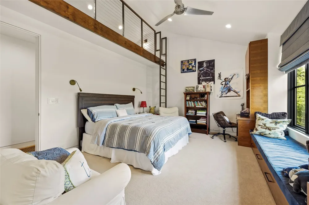 10852 Strait Lane Circle Dallas, TX 75229