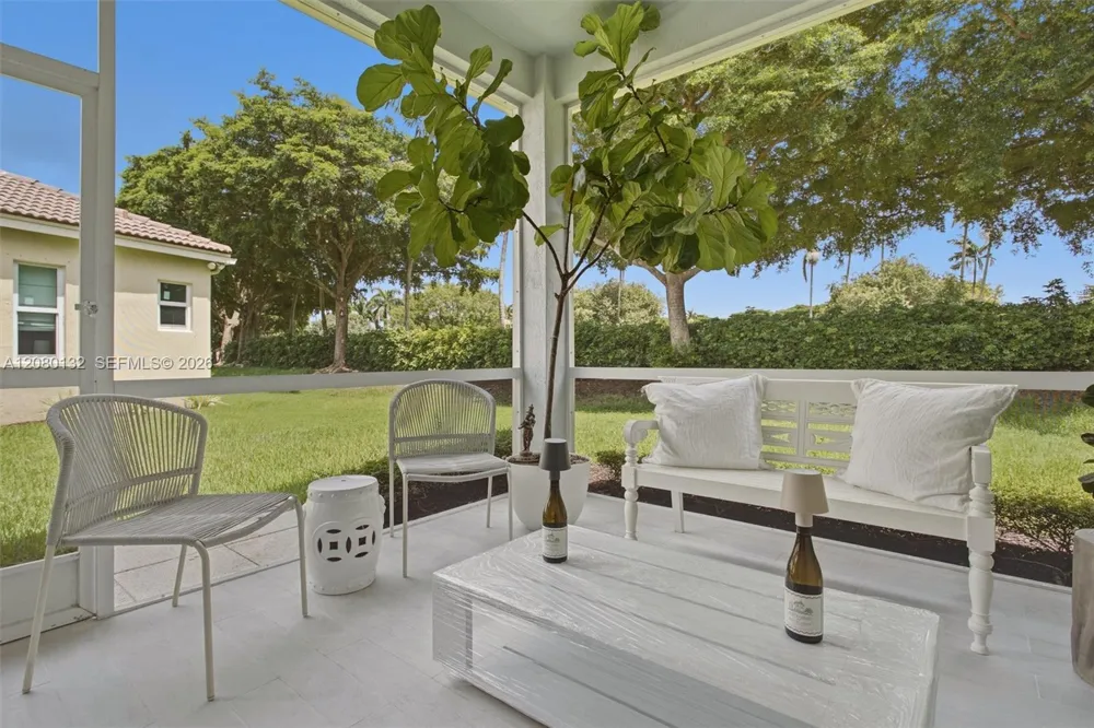 1508 Winterberry Ln Weston, FL 33327