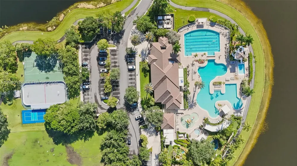 1508 Winterberry Ln Weston, FL 33327