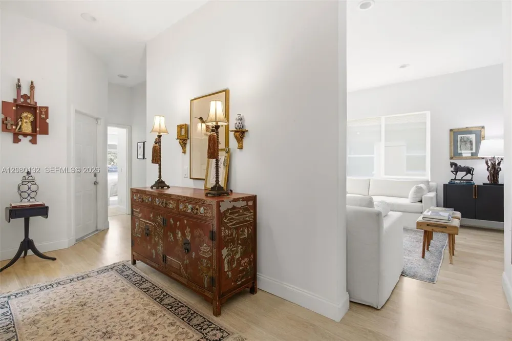 1508 Winterberry Ln Weston, FL 33327