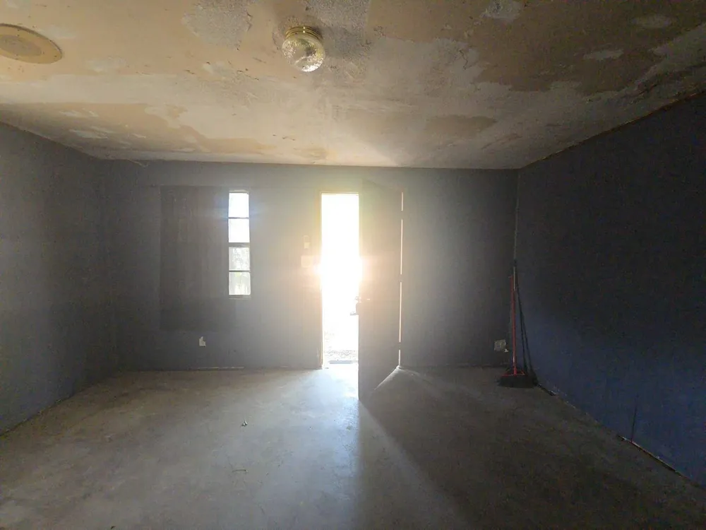 307 E Weaver Avenue Alvarado, TX 76009