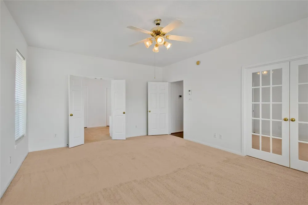 2913 Palmer Drive Friendswood, TX 77546
