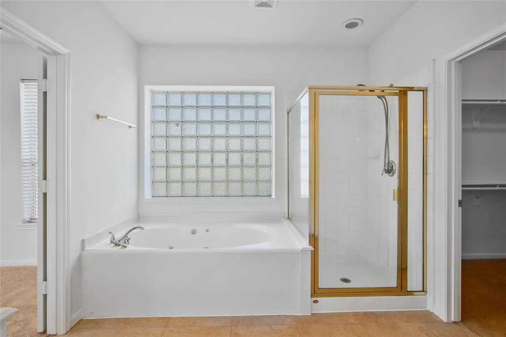 2913 Palmer Drive Friendswood, TX 77546