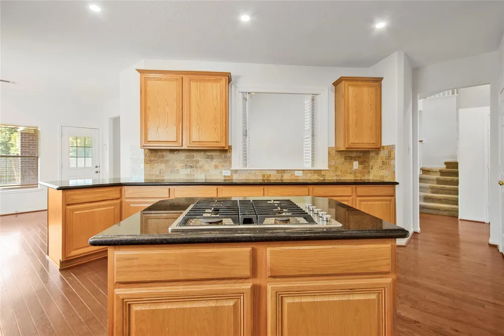 2913 Palmer Drive Friendswood, TX 77546