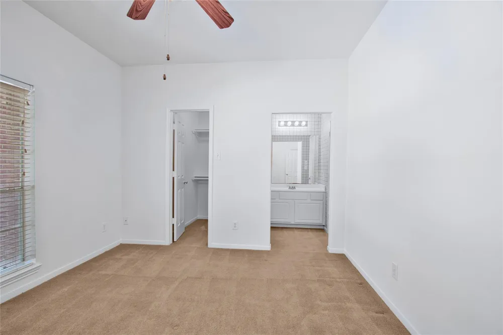 2913 Palmer Drive Friendswood, TX 77546