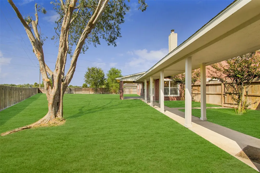 2913 Palmer Drive Friendswood, TX 77546