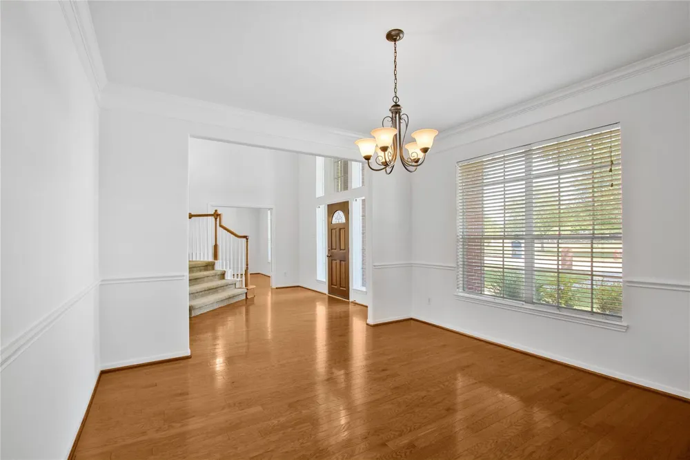 2913 Palmer Drive Friendswood, TX 77546