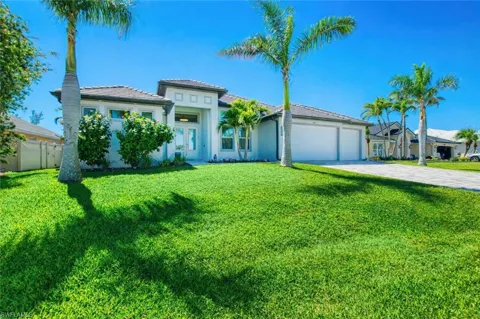 4824 SW 24th Place