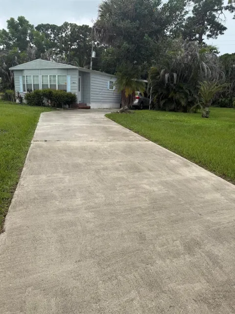 11 SE La Mesa