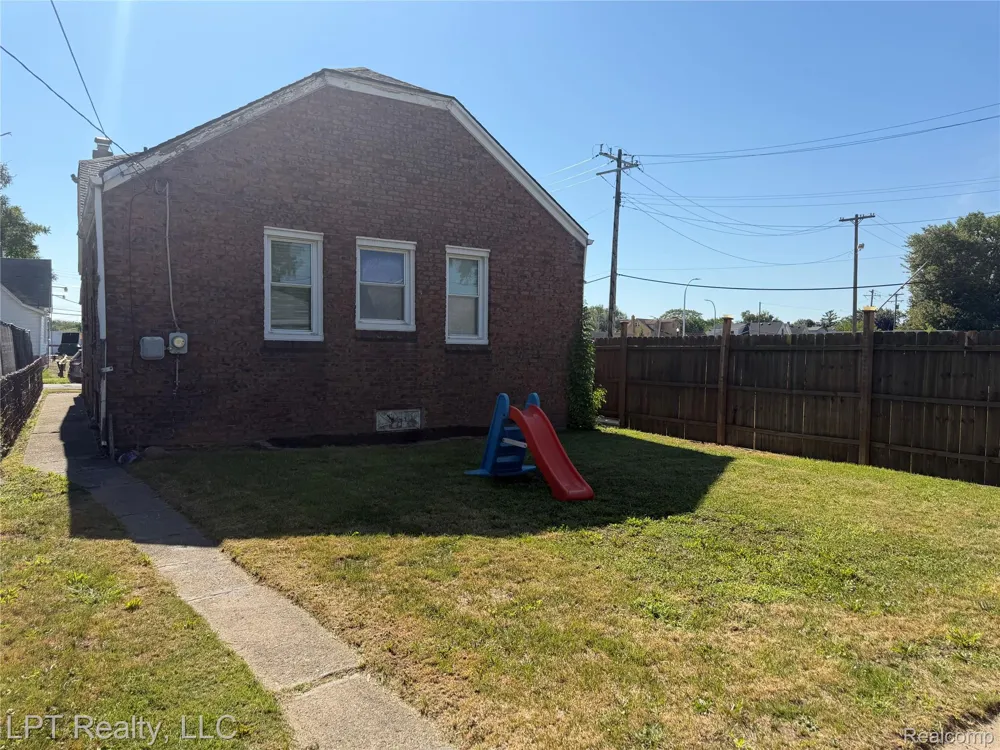 4416 5th Street Ecorse City, MI 48229