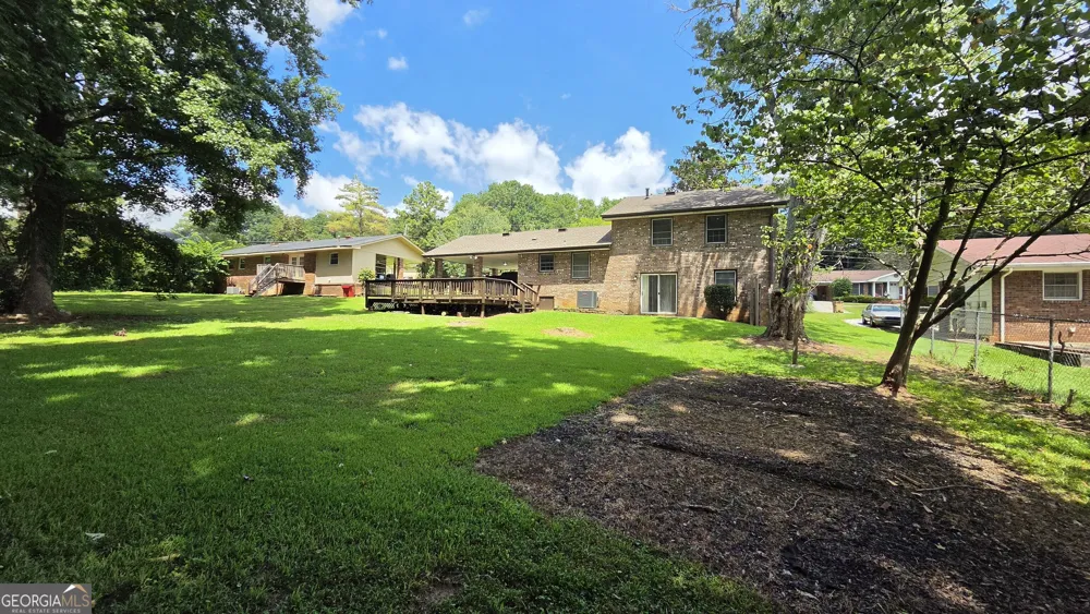 715 Barnesdale DR Jonesboro, GA 30236