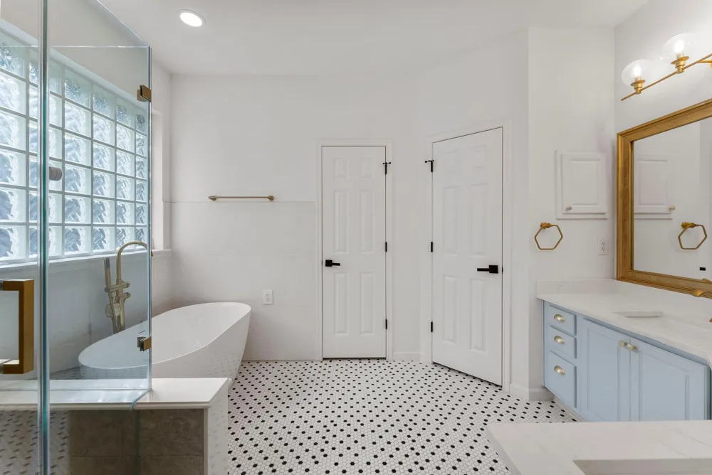 31 Canoe Birch Place The Woodlands, TX 77382