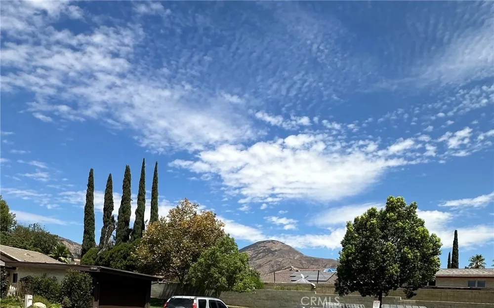 2173 Aspenwood Court San Bernardino, CA 92404