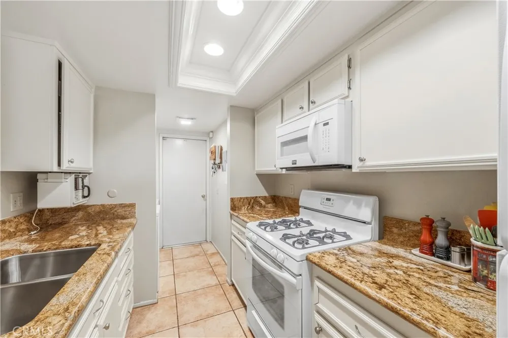 2173 Aspenwood Court San Bernardino, CA 92404
