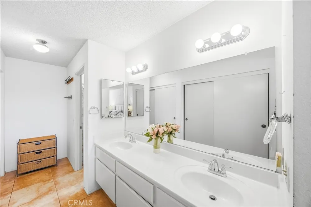 2173 Aspenwood Court San Bernardino, CA 92404