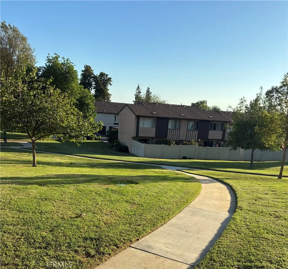 2173 Aspenwood Court San Bernardino, CA 92404