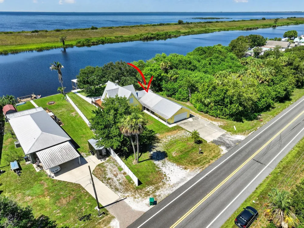 6532 US-441 Okeechobee, FL 34974