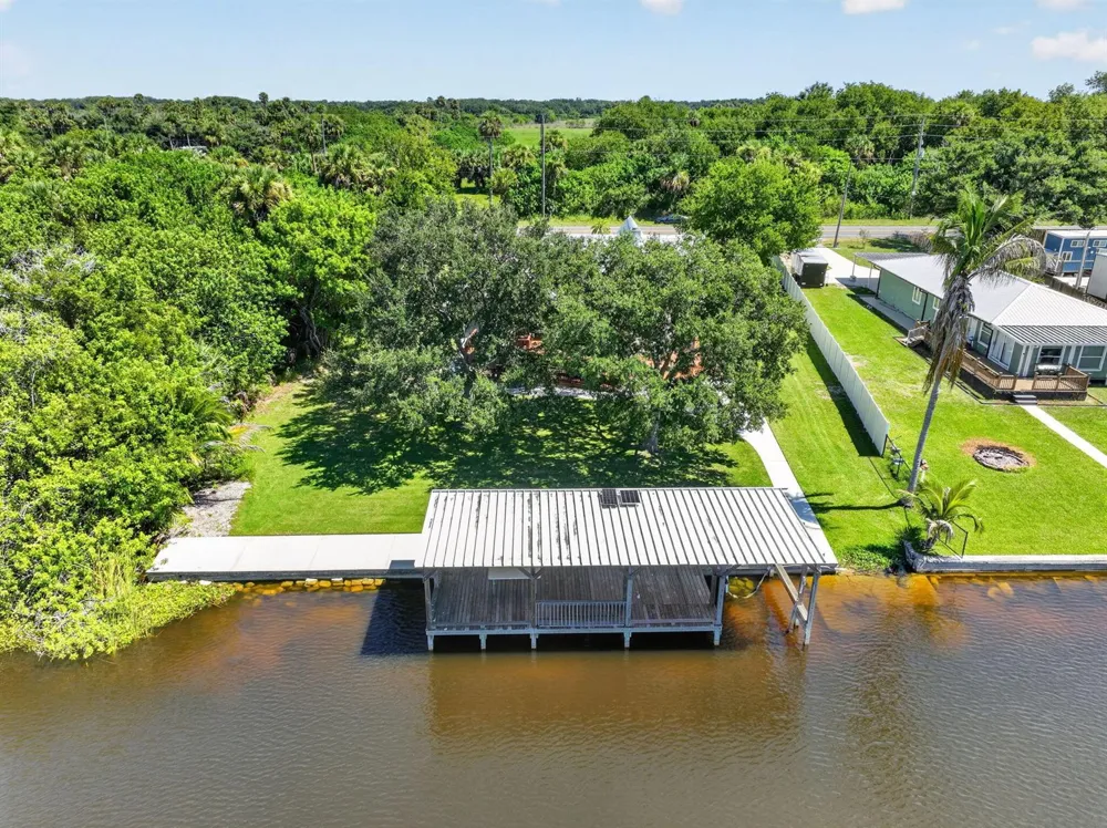 6532 US-441 Okeechobee, FL 34974