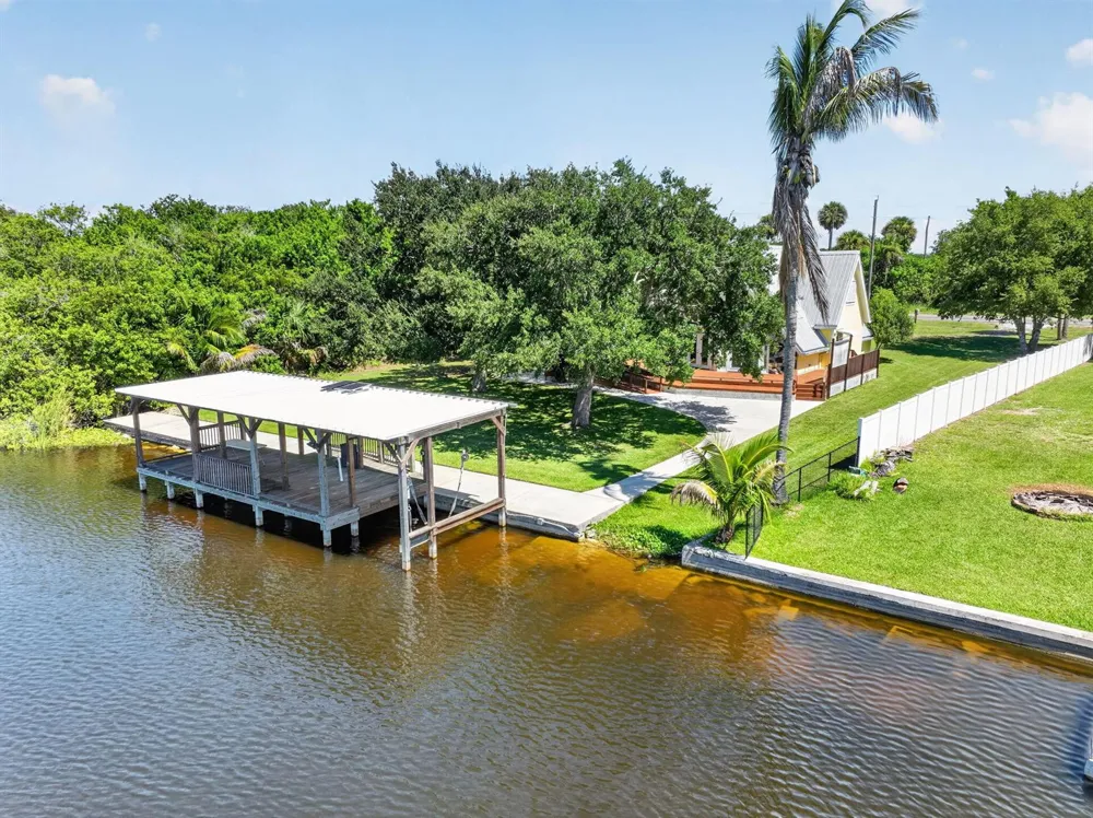 6532 US-441 Okeechobee, FL 34974