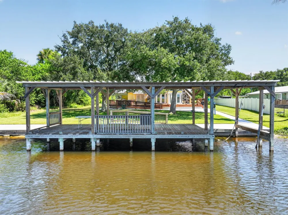 6532 US-441 Okeechobee, FL 34974