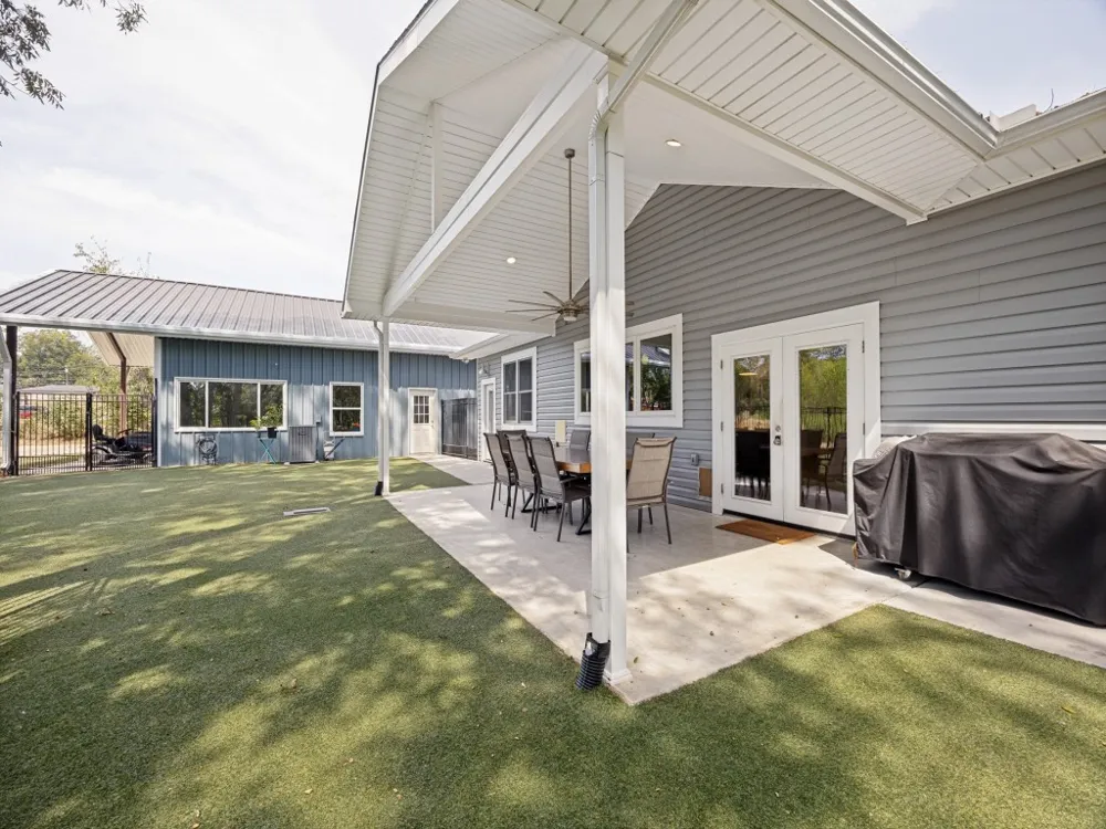 2530 Flora Lane Denison, TX 75020
