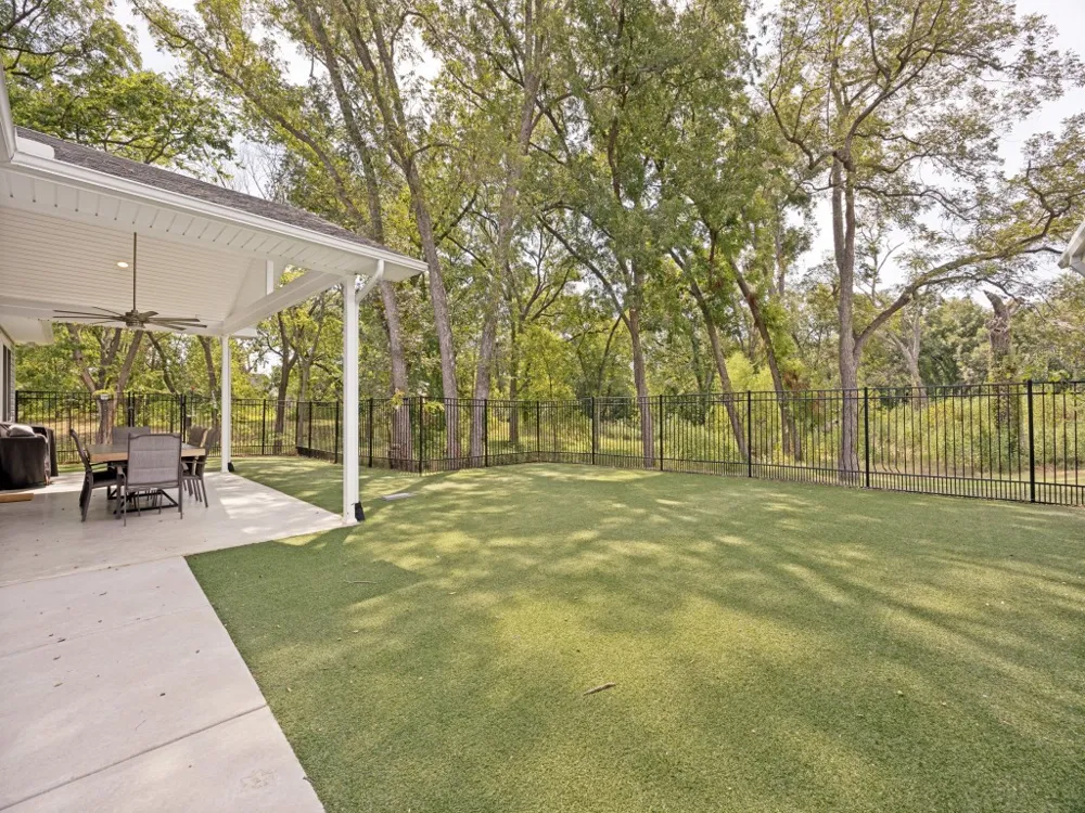 2530 Flora Lane Denison, TX 75020