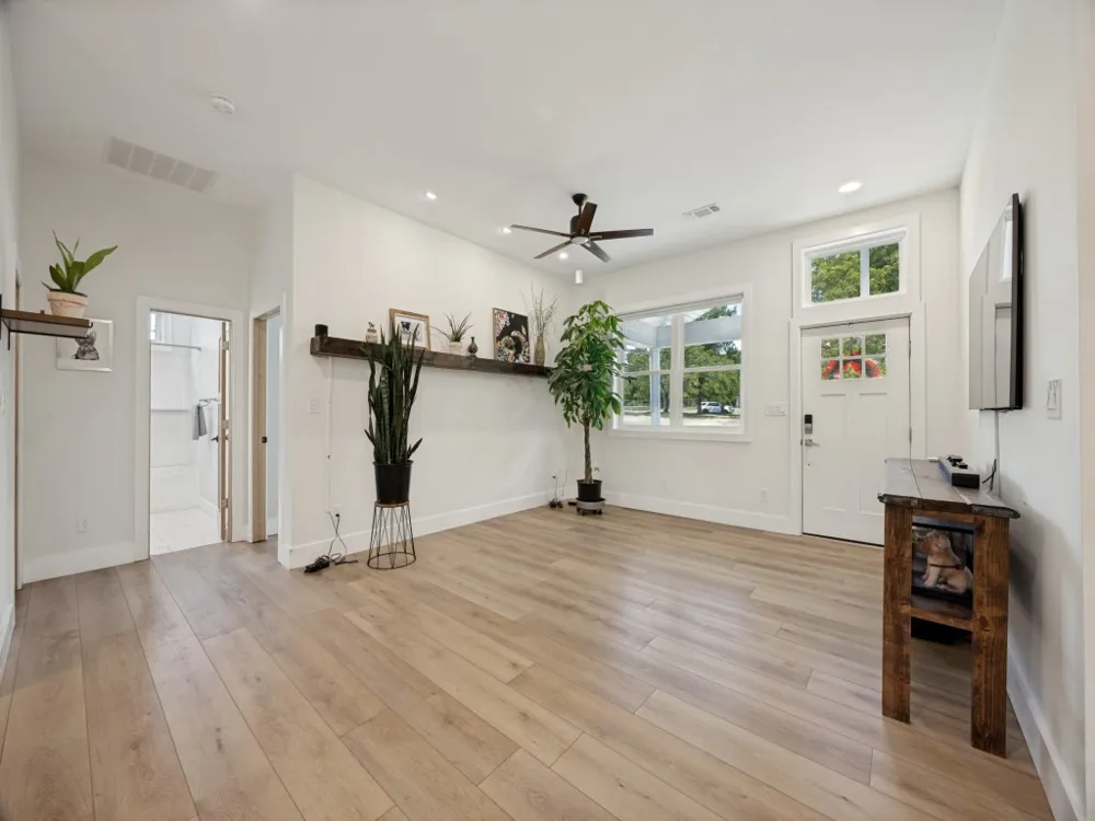 2530 Flora Lane Denison, TX 75020