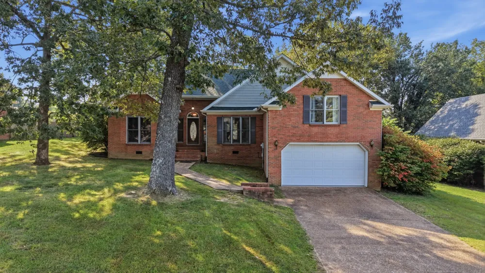 180 Mortons Lake Rd Manchester, TN 37355