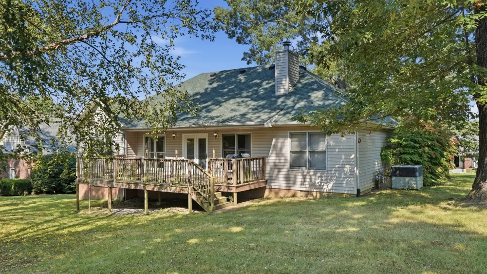 180 Mortons Lake Rd Manchester, TN 37355