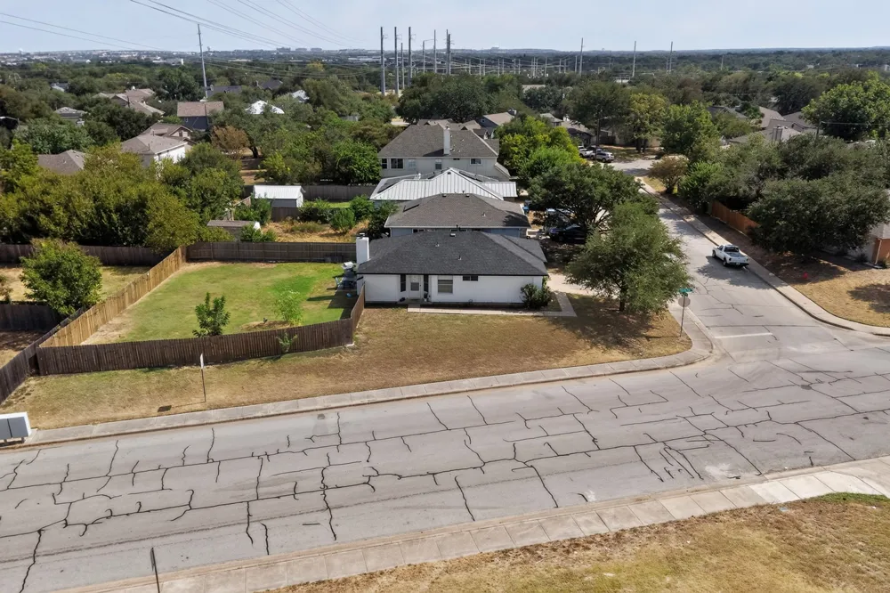 1601 Rusty Nail Loop Round Rock, TX 78681