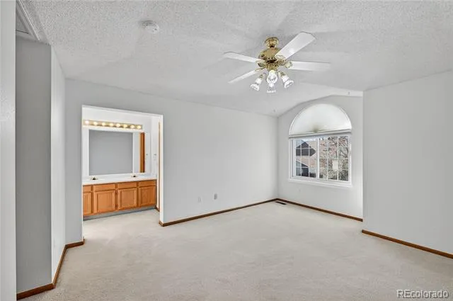 4916 S Eagle Circle Aurora, CO 80015