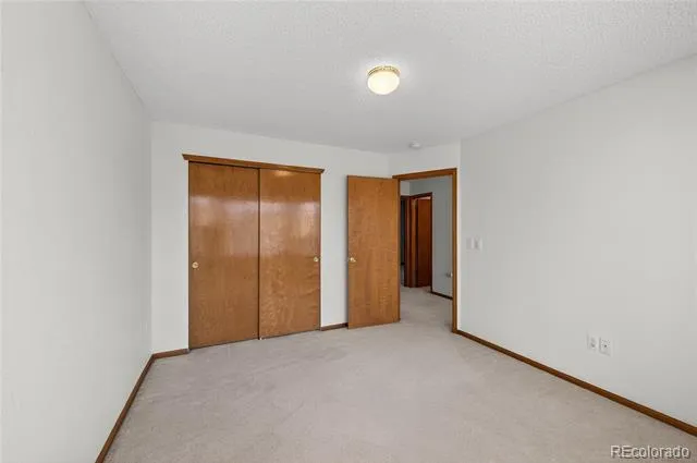 4916 S Eagle Circle Aurora, CO 80015