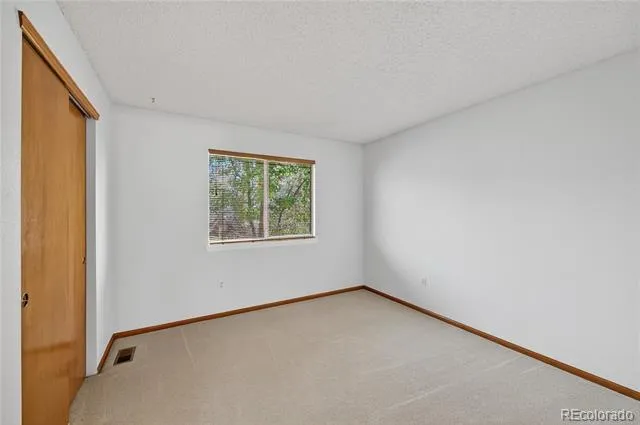 4916 S Eagle Circle Aurora, CO 80015