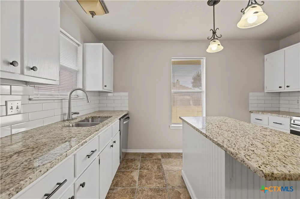 2108 Sandstone Drive Killeen, TX 76549