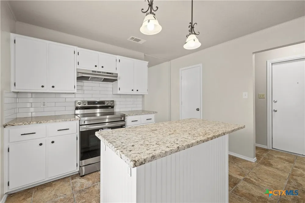 2108 Sandstone Drive Killeen, TX 76549