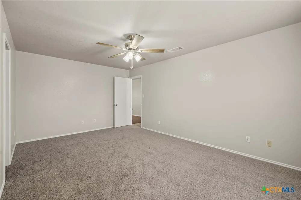 2108 Sandstone Drive Killeen, TX 76549
