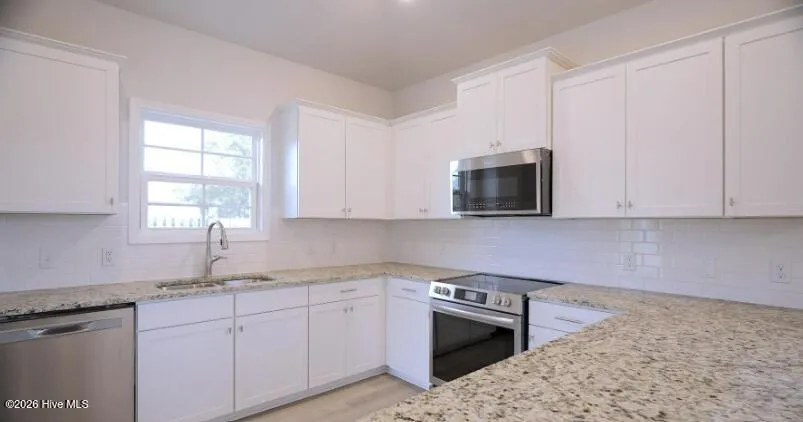 112 Birdsong Drive Wallace, NC 28466