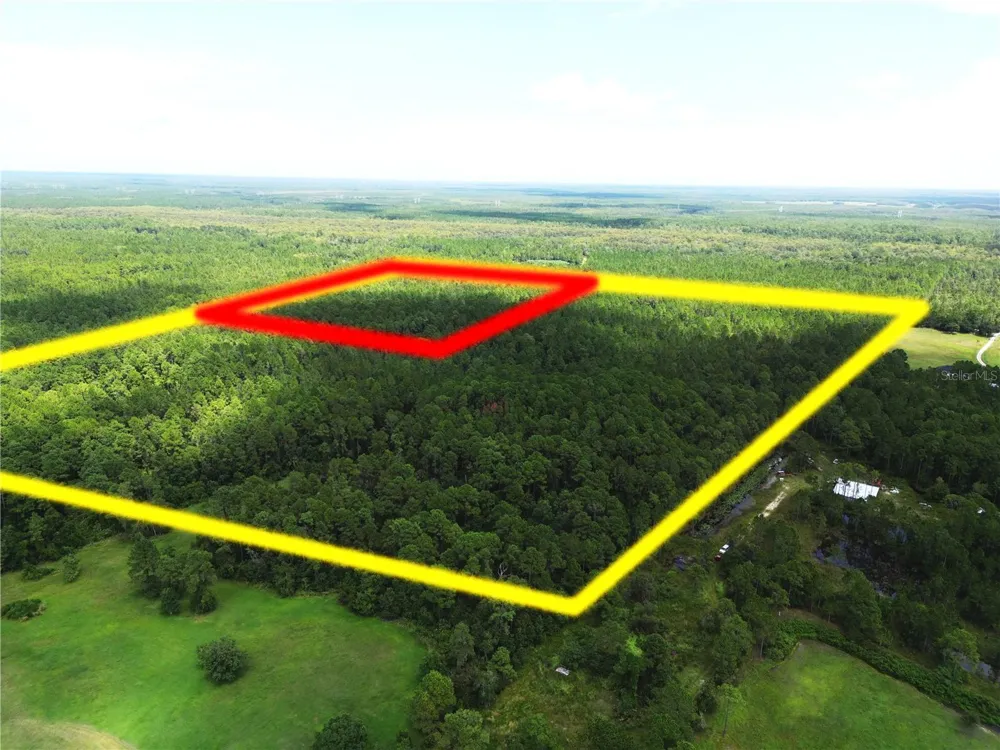 2220 OLD TRAIN ROAD Deltona, FL 32738