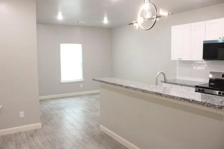 1740 23rd Street #LT3 Hempstead, TX 77445