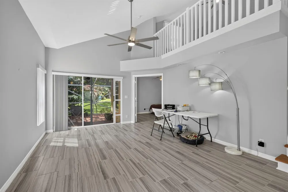 1020 Via Jardin Riviera Beach, FL 33418